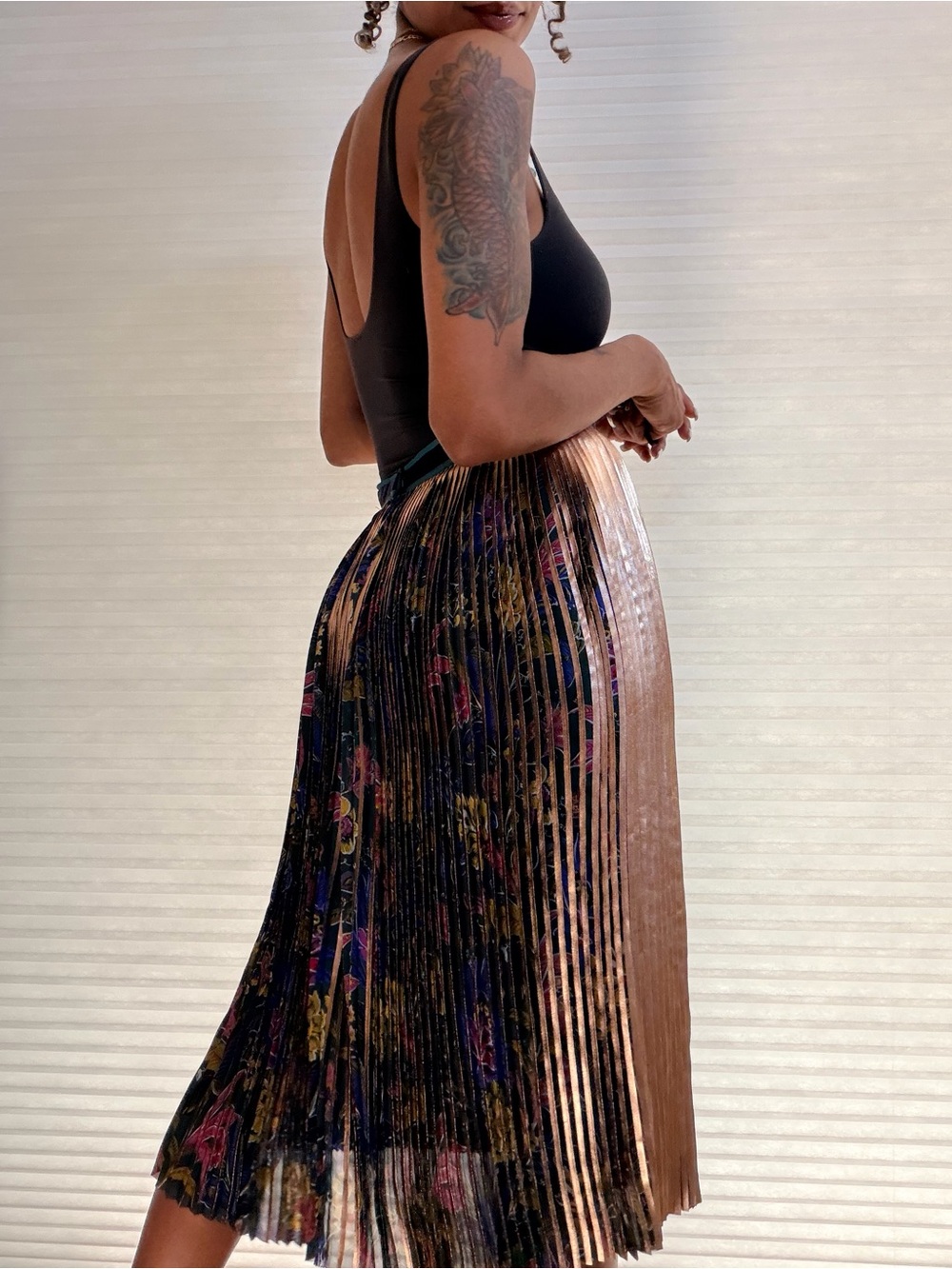 Maeve by Anthropologie Metallic Floral Pleated Midi Skirt - Picture 4 of 8